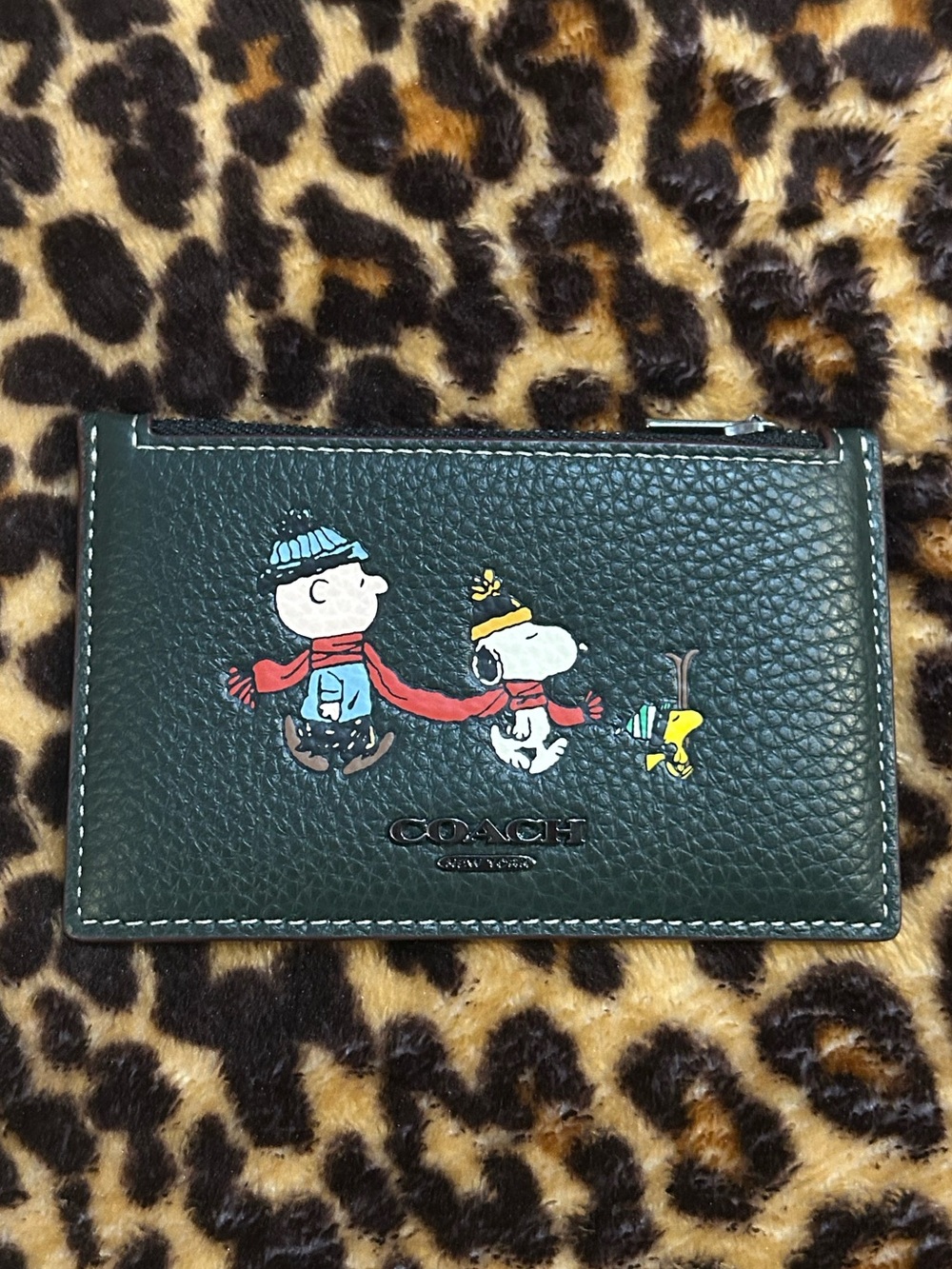 Coach black Leather card wallet with Peanuts Characters!!! RARE - Picture 1 of 2